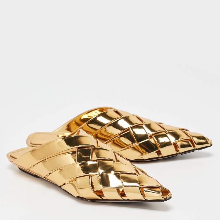 Pre Owned Bottega Veneta Gold Intrecciato Leather Alfie Flat Mules Size 38