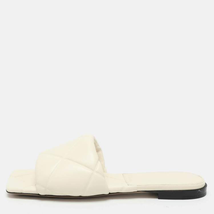 مملوكة مسبقًا Bottega Veneta Cream Leather Lido Flat Slides Size 37