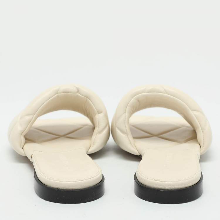Pre Owned Bottega Veneta Cream Leather Lido Flat Slides Size 36