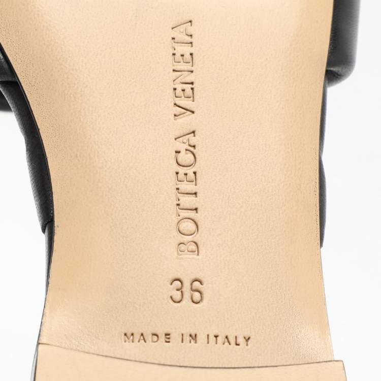 Pre Owned Bottega Veneta Black Leather Lido Flat Slides Size 36