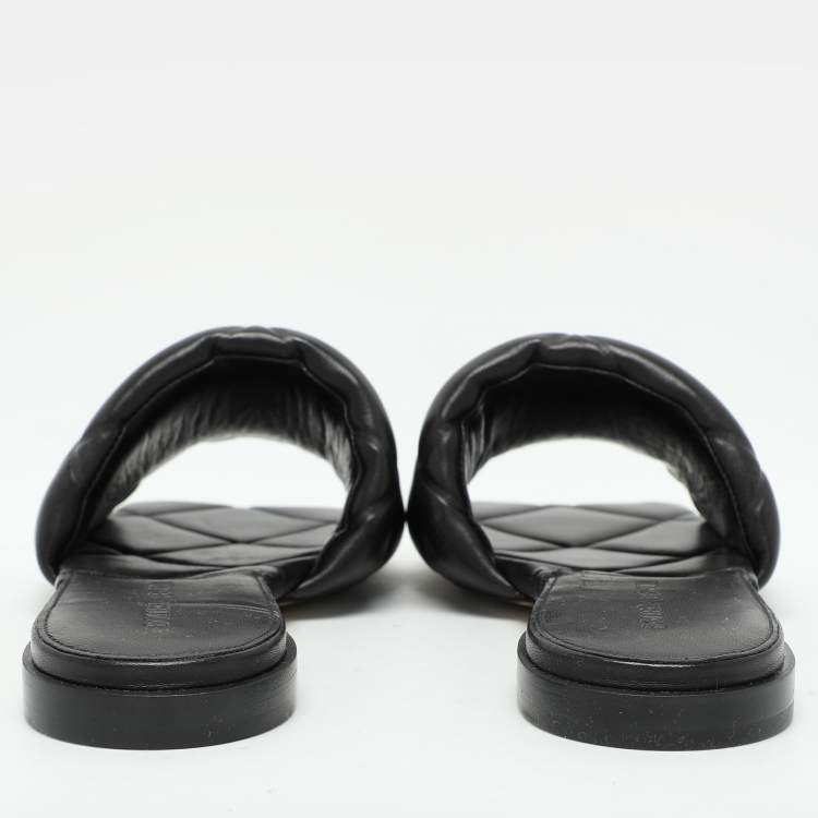 Pre Owned Bottega Veneta Black Leather Lido Flat Slides Size 36
