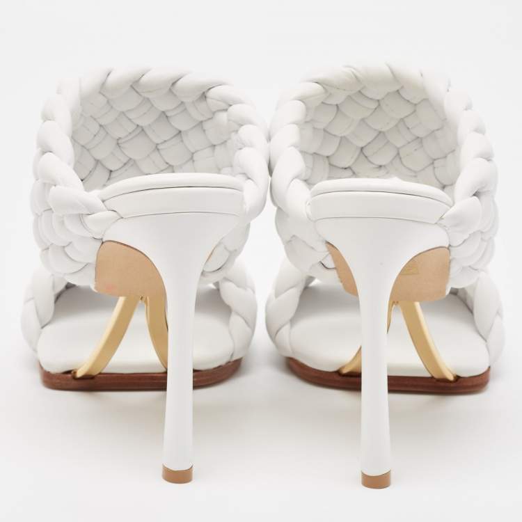 Pre Owned Bottega Veneta White Leather Intrecciato Slide Sandals Size 38.5