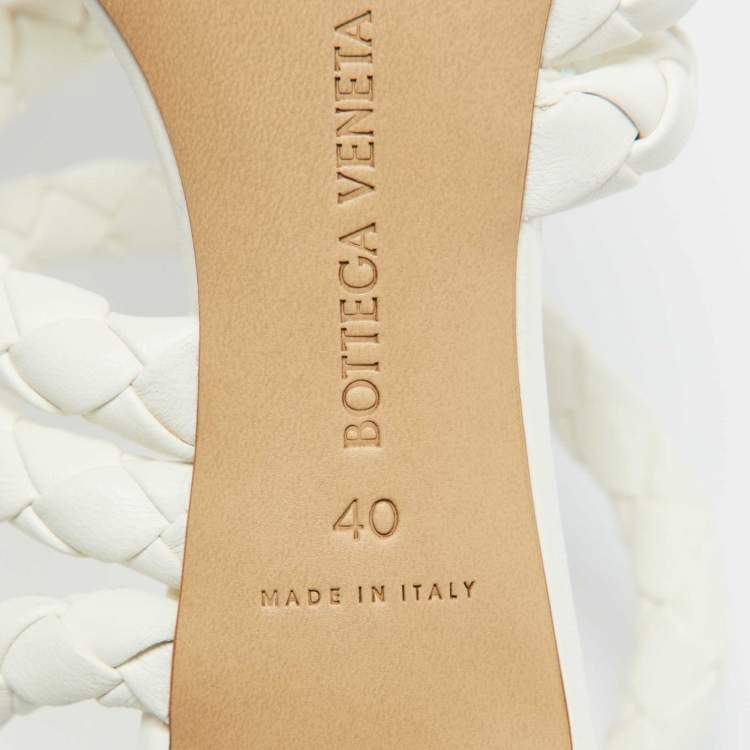 Pre Owned Bottega Veneta White Leather Leaf Sandals Size 40