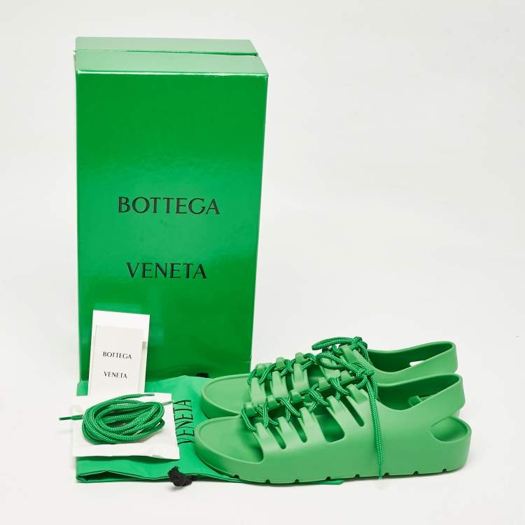 Pre Owned Bottega Veneta Green Rubber Lace Up Flat Sandals Size 39