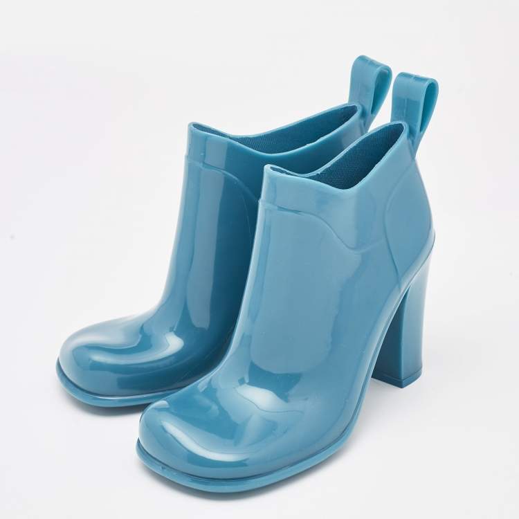 Pre Owned Bottega Veneta Blue Rubber Ankle Boots Size 37