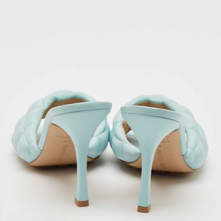 Pre Owned Bottega Veneta Light Blue Quilted Leather Lido Slide Sandals Size 40