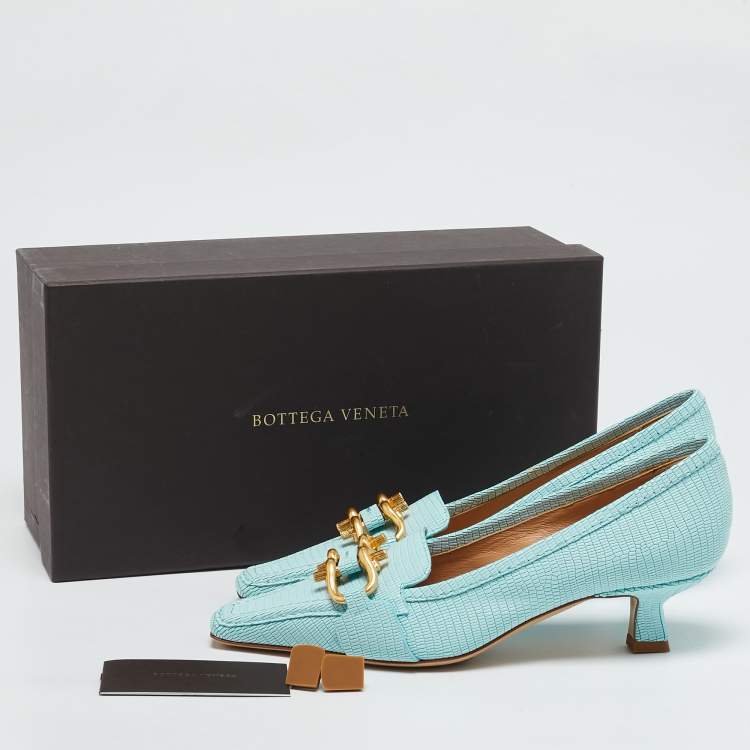 Pre Owned Bottega Veneta Blue Embossed Leather BV Madame Pumps Size 36