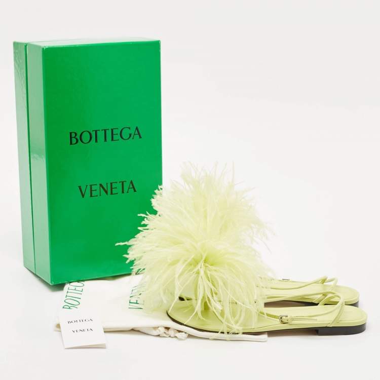 Pre Owned Bottega Veneta Green Feather and Leather Flat Slides Size 38