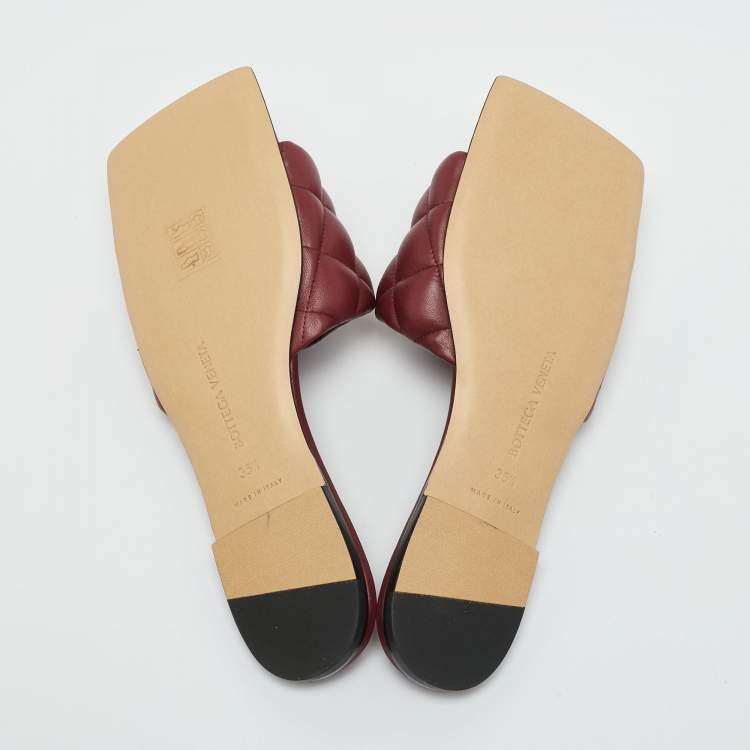 Pre Owned Bottega Veneta Burgundy Intrecciato Leather Lido Flat Slide Sandals Size 35.5