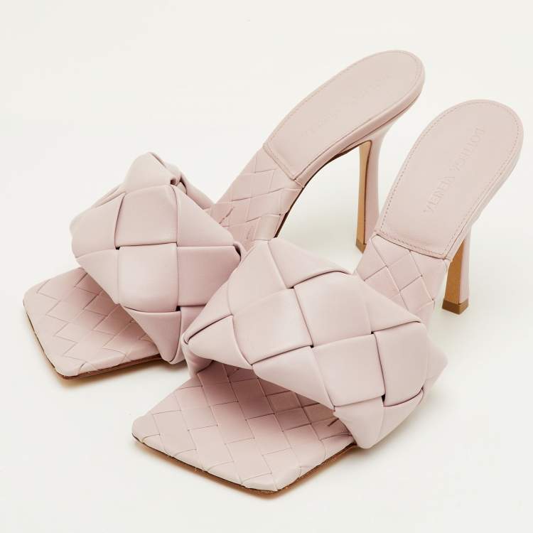 Pre Owned Bottega Veneta Lido Size 39.5 Light Lilac Intrecciato Leather Slide Sandals