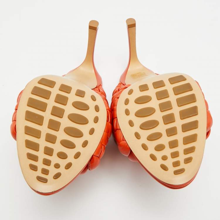 مملوكة مسبقًا Bottega Veneta Curve Size 37.5 Orange Intrecciato Leather Slide Sandals