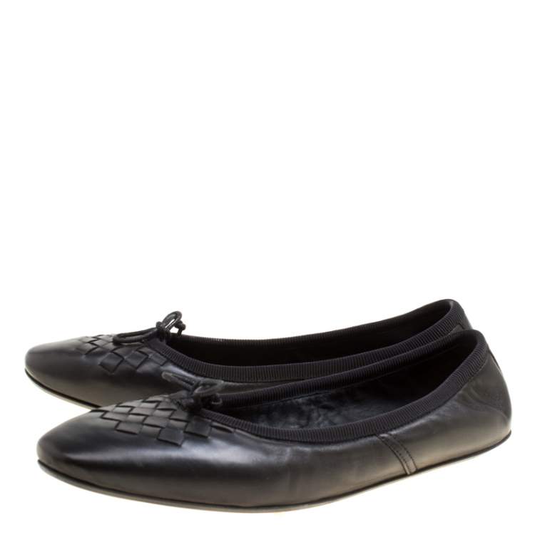 Pre Owned Bottega Veneta Black Intrecciato Detail Leather Bow Ballet Flats Size 36
