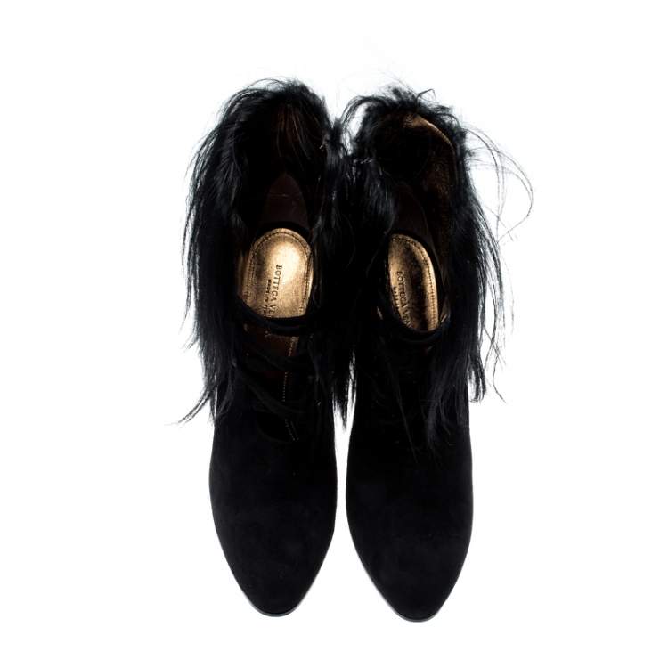 Pre Owned Bottega Veneta Black Suede and Fur Criss Cross Ankle Boots Size 38