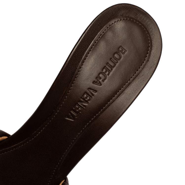 Pre Owned Bottega Veneta Brown Leather Padded Slide Sandals Size 37