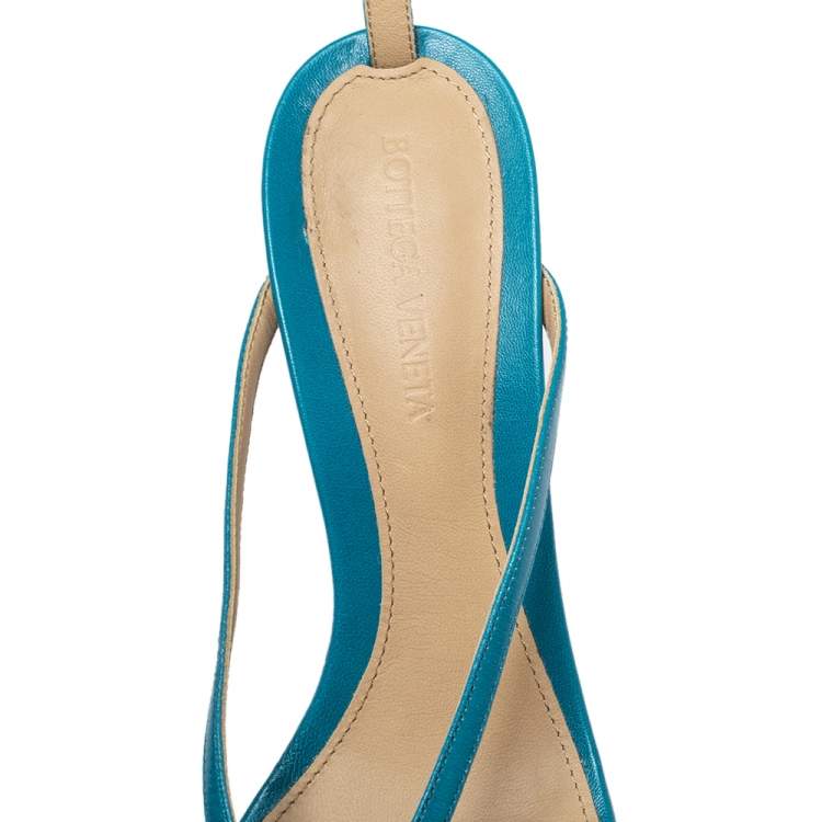 Pre Owned Bottega Veneta Blue Leather Square Toe Ankle Strap Sandals Size 39