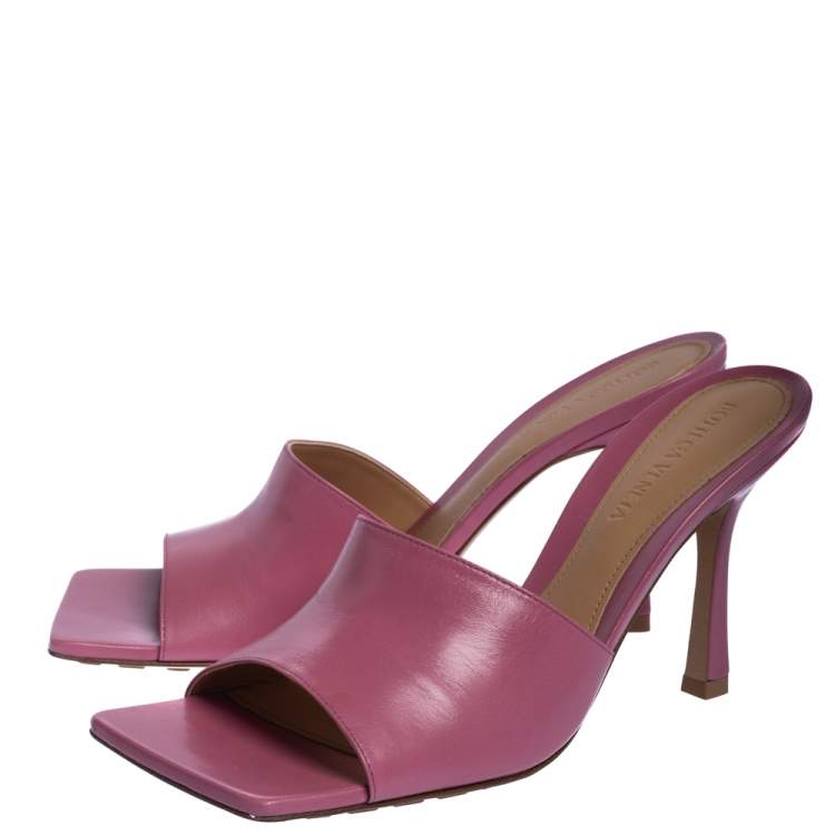 Pre Owned Bottega Veneta Pink Leather Stretch Square Toe Slide Sandals Size 37.5
