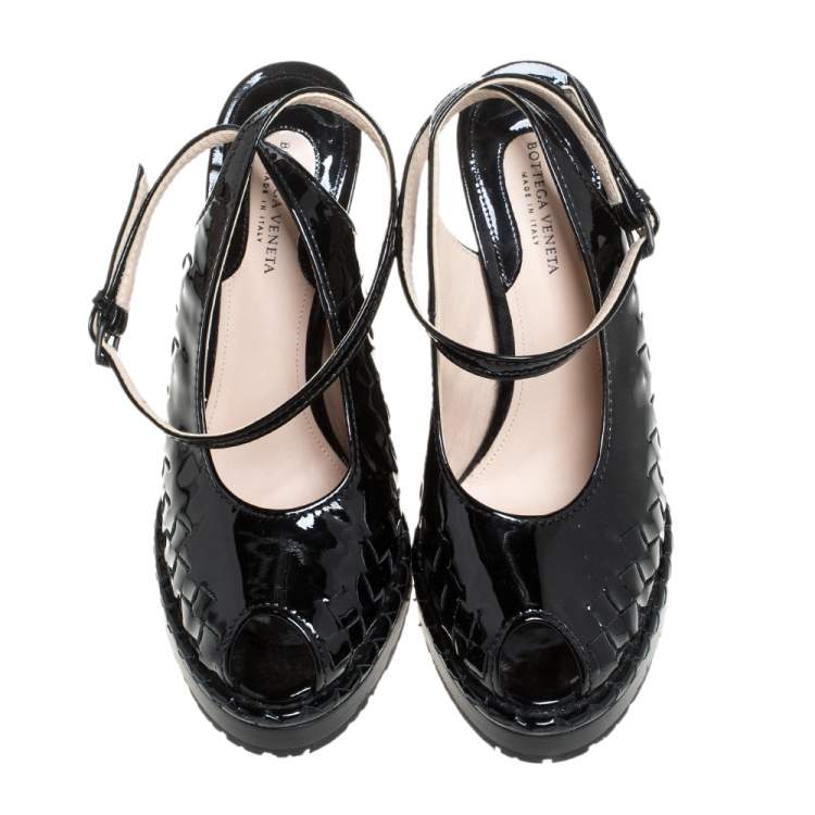 Pre Owned Bottega Veneta Black Intrecciato Patent Leather Jute Ankle Wrap Wedge Peep Toe Sandals Size 37