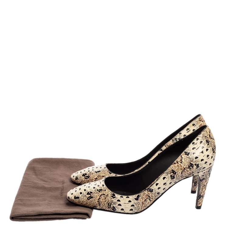 Pre Owned Bottega Veneta Tri Color Python Leather Square Toe Pumps Size 37.5