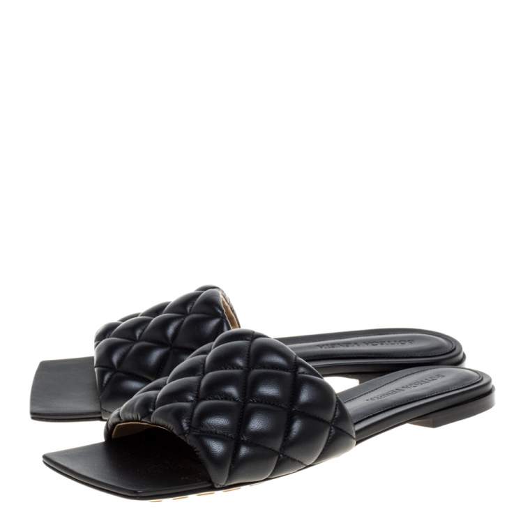 Pre Owned Bottega Veneta Black Quitled Leather Padded Flat Slide Sandals Size 38