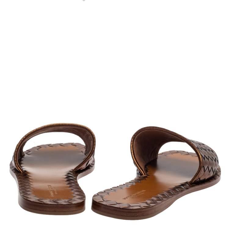Pre Owned Bottega Veneta Brown Metallic Intrecciato Leather Flat Slides Size 39