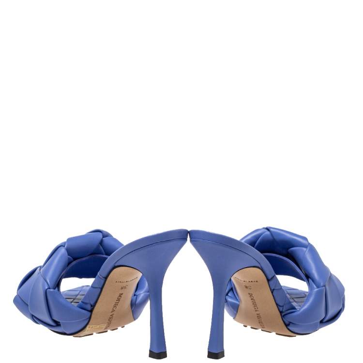 Pre Owned Bottega Veneta Blue Leather Lido Slide Sandals Size 38
