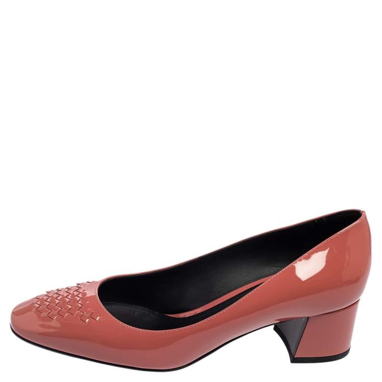 Pre Owned Bottega Veneta Dusty Pink Patent Leather Intrecciato Detail Block Heel Pumps Size 37.5