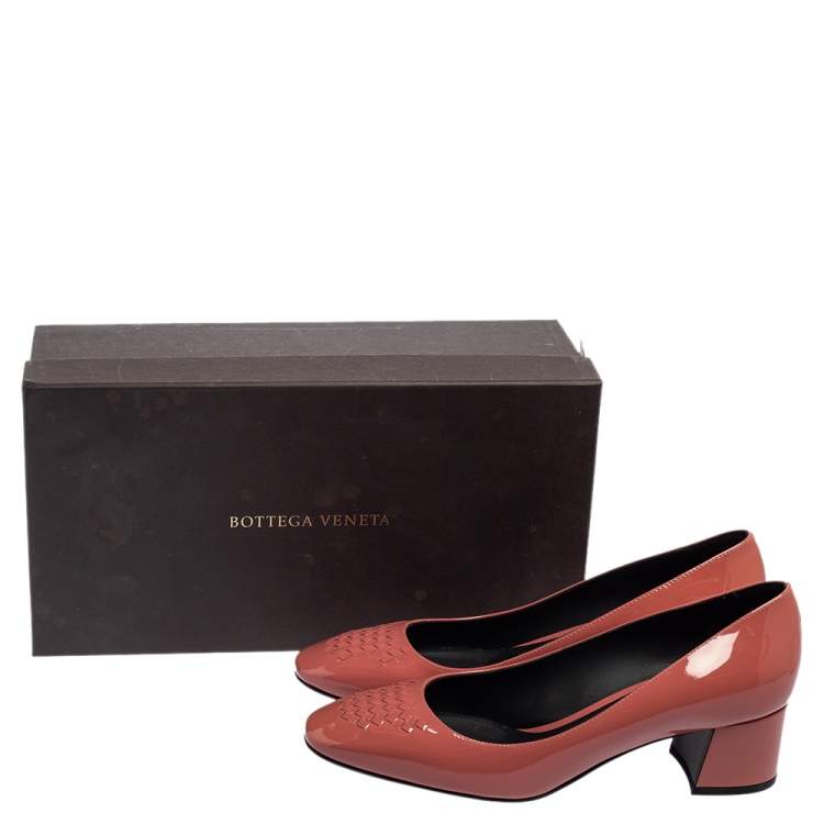 Pre Owned Bottega Veneta Dusty Pink Patent Leather Intrecciato Detail Block Heel Pumps Size 37.5