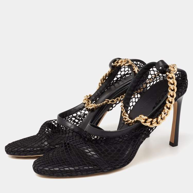 Pre Owned Bottega Veneta Black Leather And Net Chain Embellished Pumps Size 37