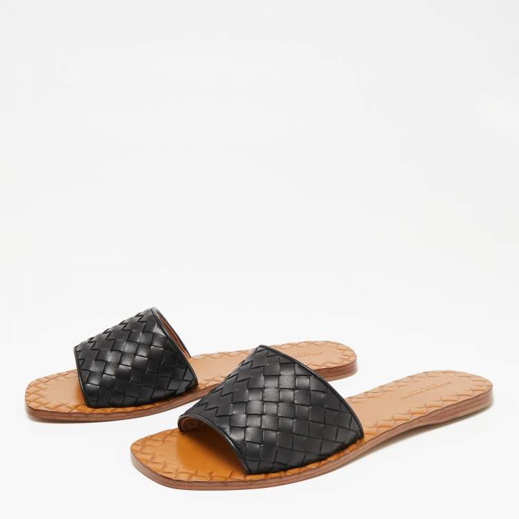 Pre Owned Bottega Veneta Black Intrecciato Leather Flat Slides Size 38