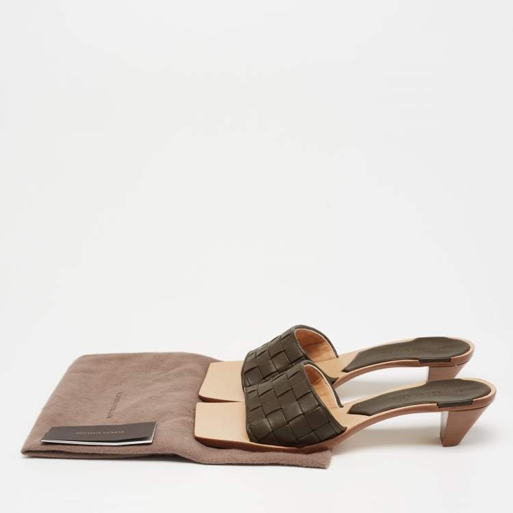 Pre Owned Bottega Veneta Olive Green Intrecciato Leather Square Toe Slide Sandals Size 39