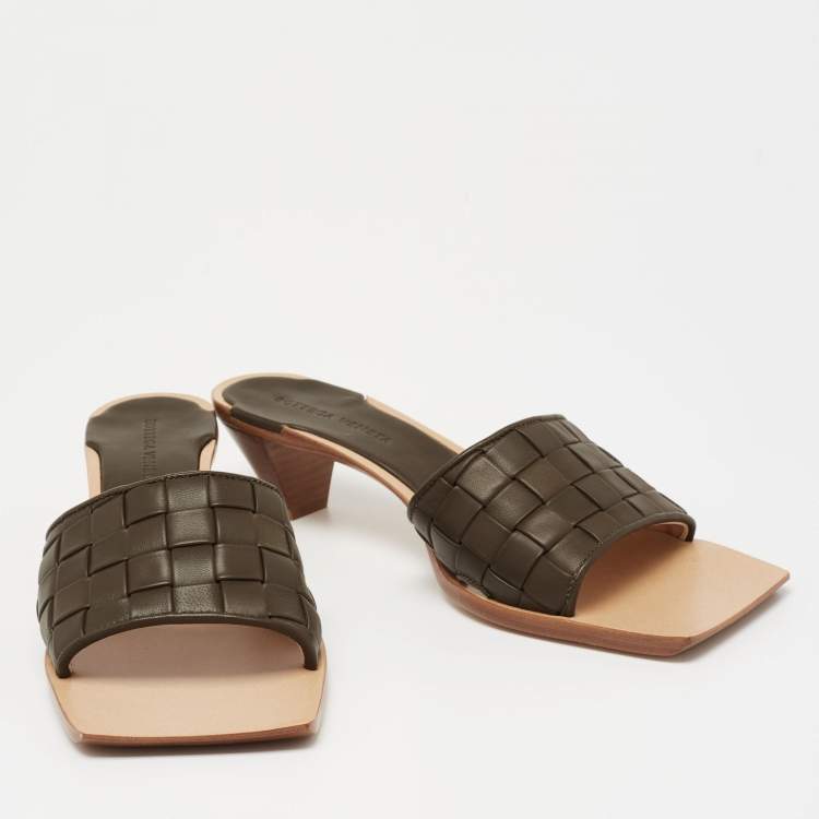 Pre Owned Bottega Veneta Olive Green Intrecciato Leather Square Toe Slide Sandals Size 39