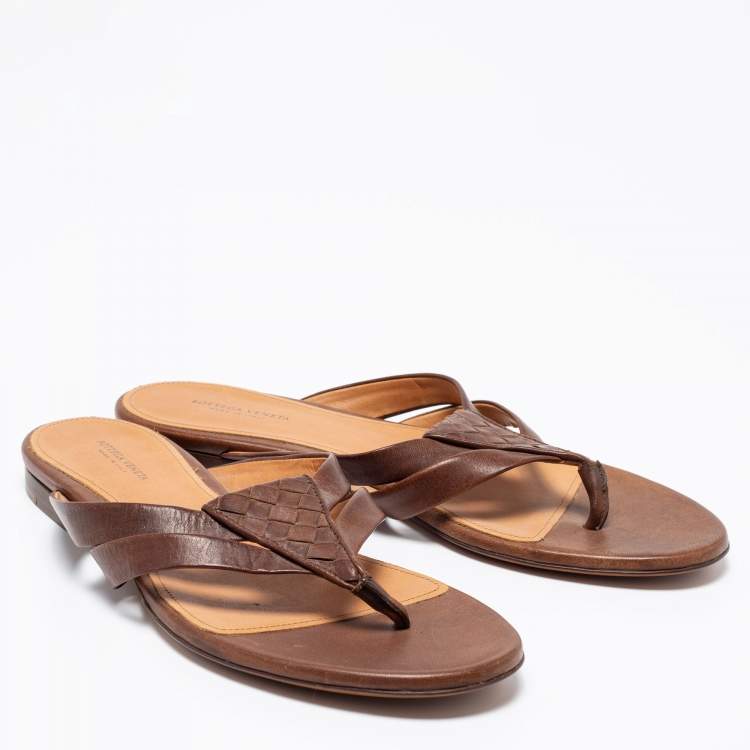 Pre Owned Bottega Veneta Brown Intrecciato Leather Thong Flats Size 40