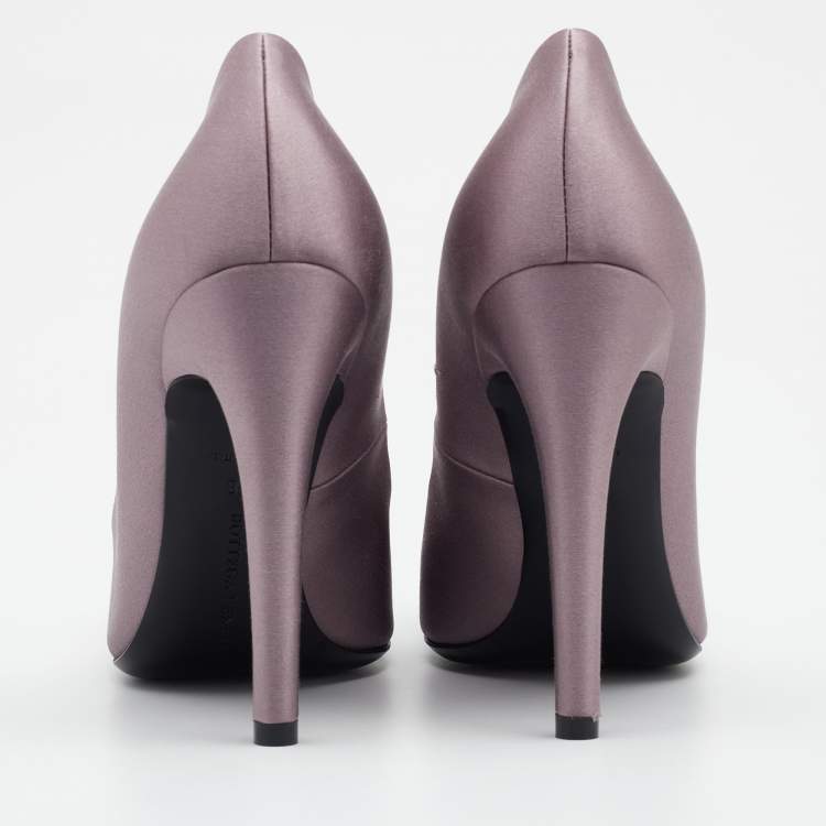 Pre Owned Bottega Veneta Purple Satin Embellished Pumps Size 38