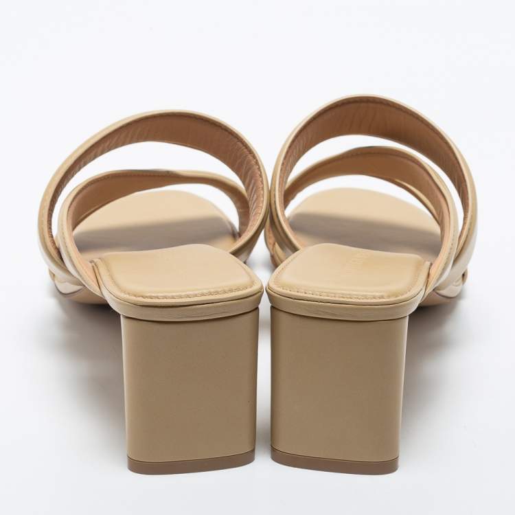 Pre Owned Bottega Veneta Beige Leather Sandals Size 41
