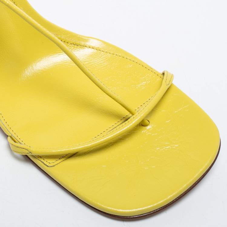مملوكة مسبقًا Bottega Veneta Yellow Leather Square Toe Ankle Strap Sandals Size 38