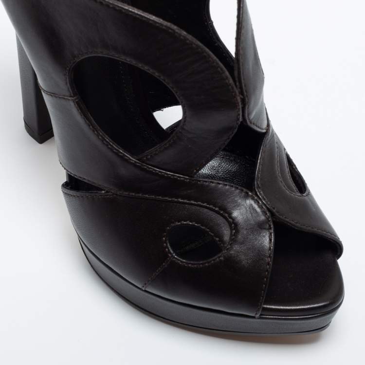 Pre Owned Bottega Veneta Black Leather Cut Out Sandals Size 38
