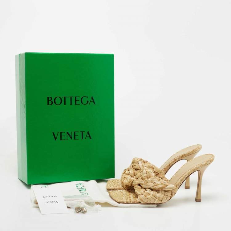 Pre Owned Bottega Veneta Light Brown Raffia Intrecciato Slides Size 40.5 