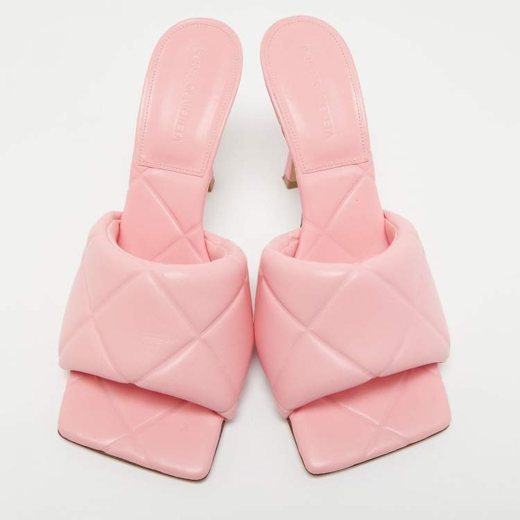 Pre Owned Bottega Veneta Pink Quilted Leather Lido Slide Sandals Size 39.5