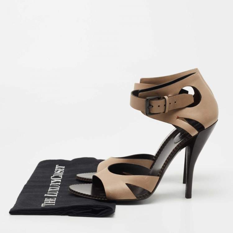Pre Owned Bottega Veneta Beige Leather Cut Out Ankle Strap Sandals Size 39.5