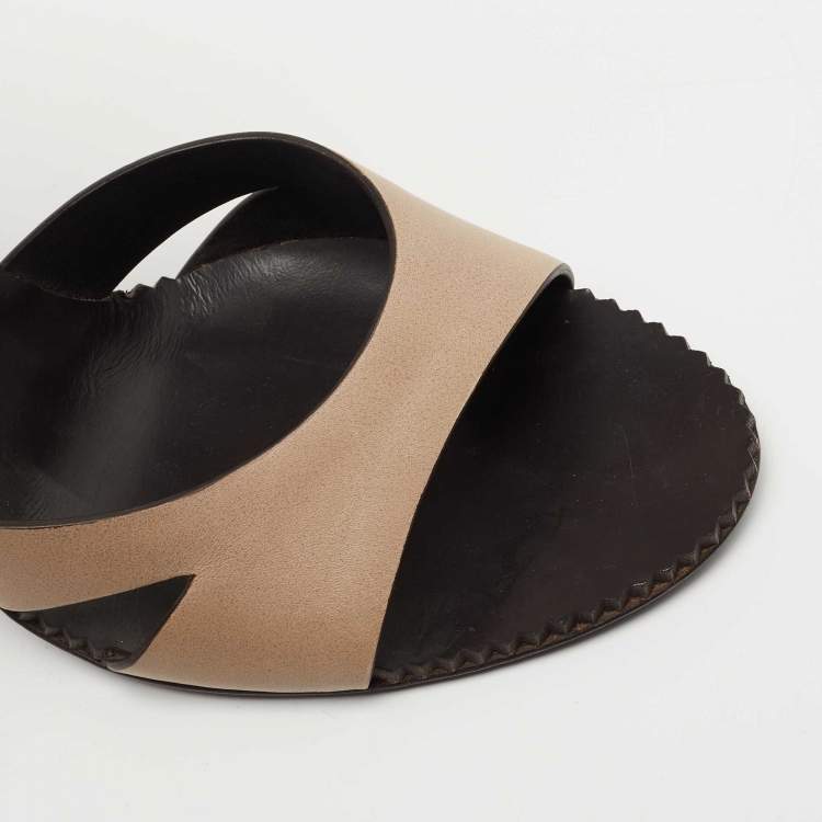 Pre Owned Bottega Veneta Beige Leather Cut Out Ankle Strap Sandals Size 39.5