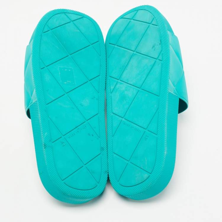Pre Owned Bottega Veneta Turquoise Quilted Rubber Pool Slides Size 41 