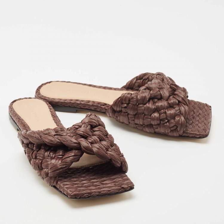 Pre Owned Bottega Veneta Dark Brown Raffia Intrecciato Slide Flat Size 36.5