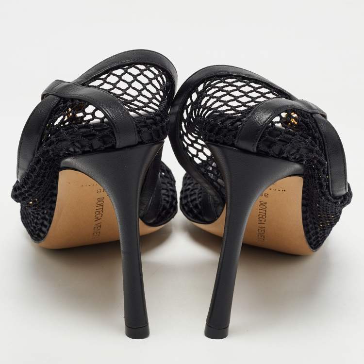 Pre Owned Bottega Veneta Black Mesh and Leather Trims Chain Embellished Ankle Strap Cuff Pumps Size 38