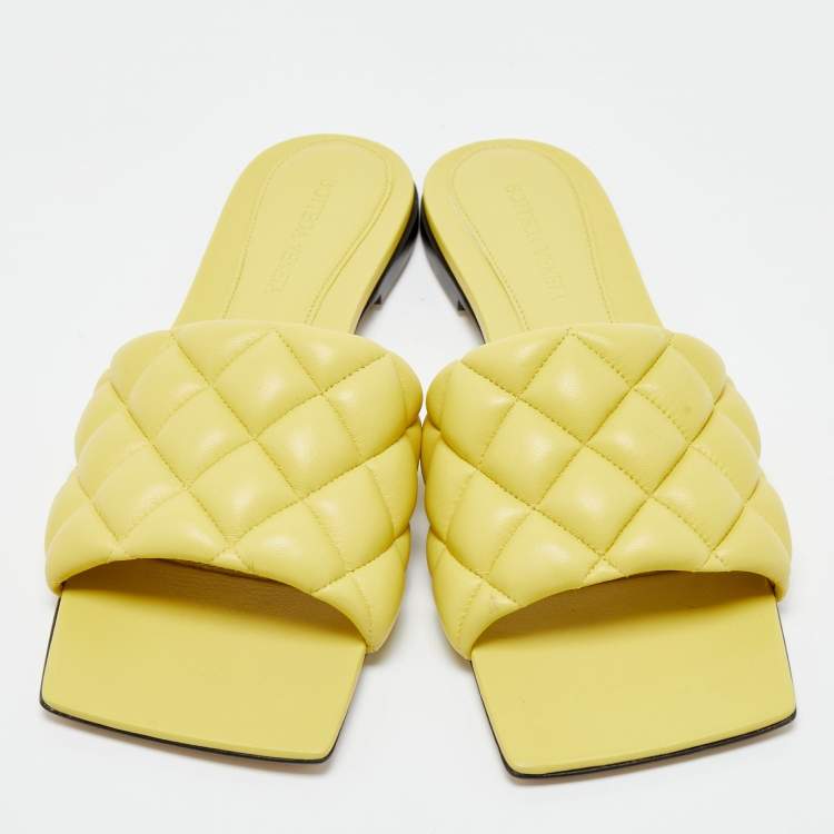 Pre Owned Bottega Veneta Yellow Quilted Leather Lido Flat Slides Size 38.5