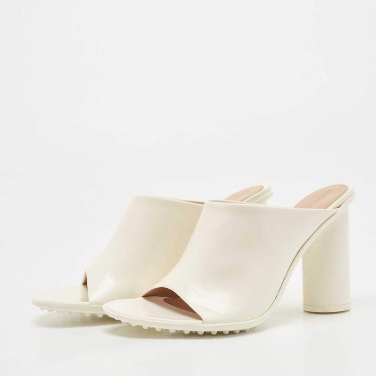 Pre Owned Bottega Veneta White Leather Atomic Slide Sandals Size 38