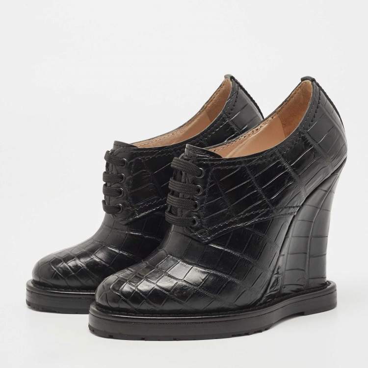 Pre Owned Bottega Veneta Black Croc Embossed Leather Wedge Oxford Pumps Size 37