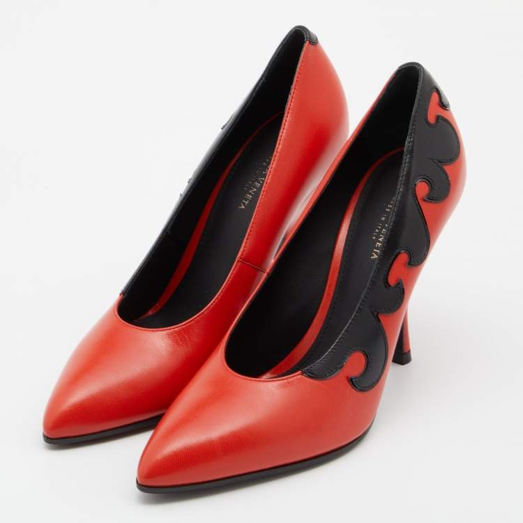 Pre Owned Bottega Veneta Red/Black Leather Patchwork Pumps Size 35.5