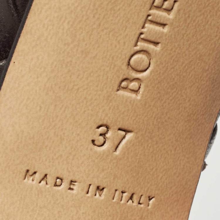 مملوكة مسبقًا Bottega Veneta Dark Brown Intrecciato Leather Lido Mule Sandals Size 37