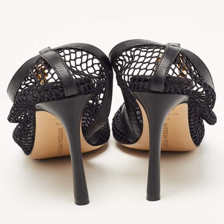Pre Owned Bottega Veneta Black Mesh and Leather Chunky Chain Ankle Strap Sandals Size 37.5