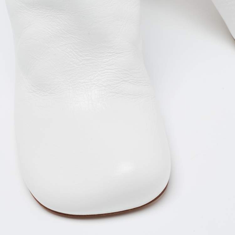 Pre Owned Bottega Veneta White Leather Ankle Boots Size 38.5